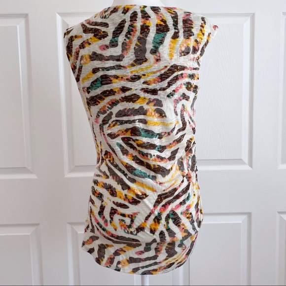 Vince Camuto Animal Print Cowl Neck Tank - Picture 6 of 9